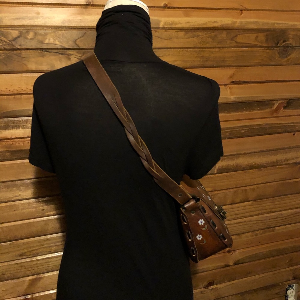 EUC 60-70’s Rare Leather by Canale Hippie Bag - Picture 8 of 8